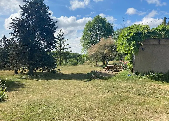 Calme Et Tranquillite A La Campagne